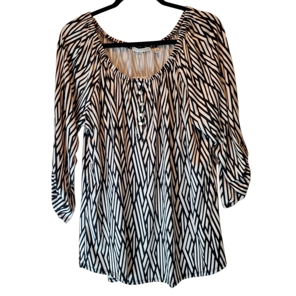 Notations Tops - NEW Notations Black and White Patterned Blouse Size 1X